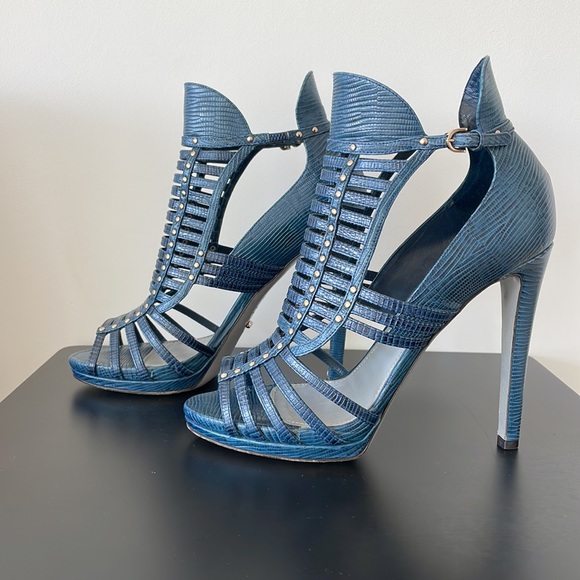 Like New Sergio Rossi Limited Edition Blue Lizard Caged Pumps With Studs Size 38 - Picture 4 of 15